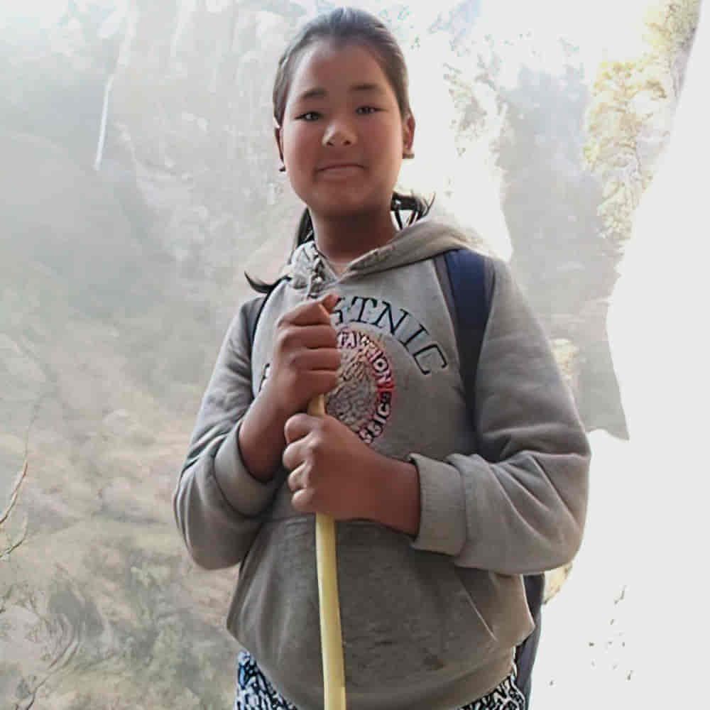 Sahlma, a child labor victim from Nepal