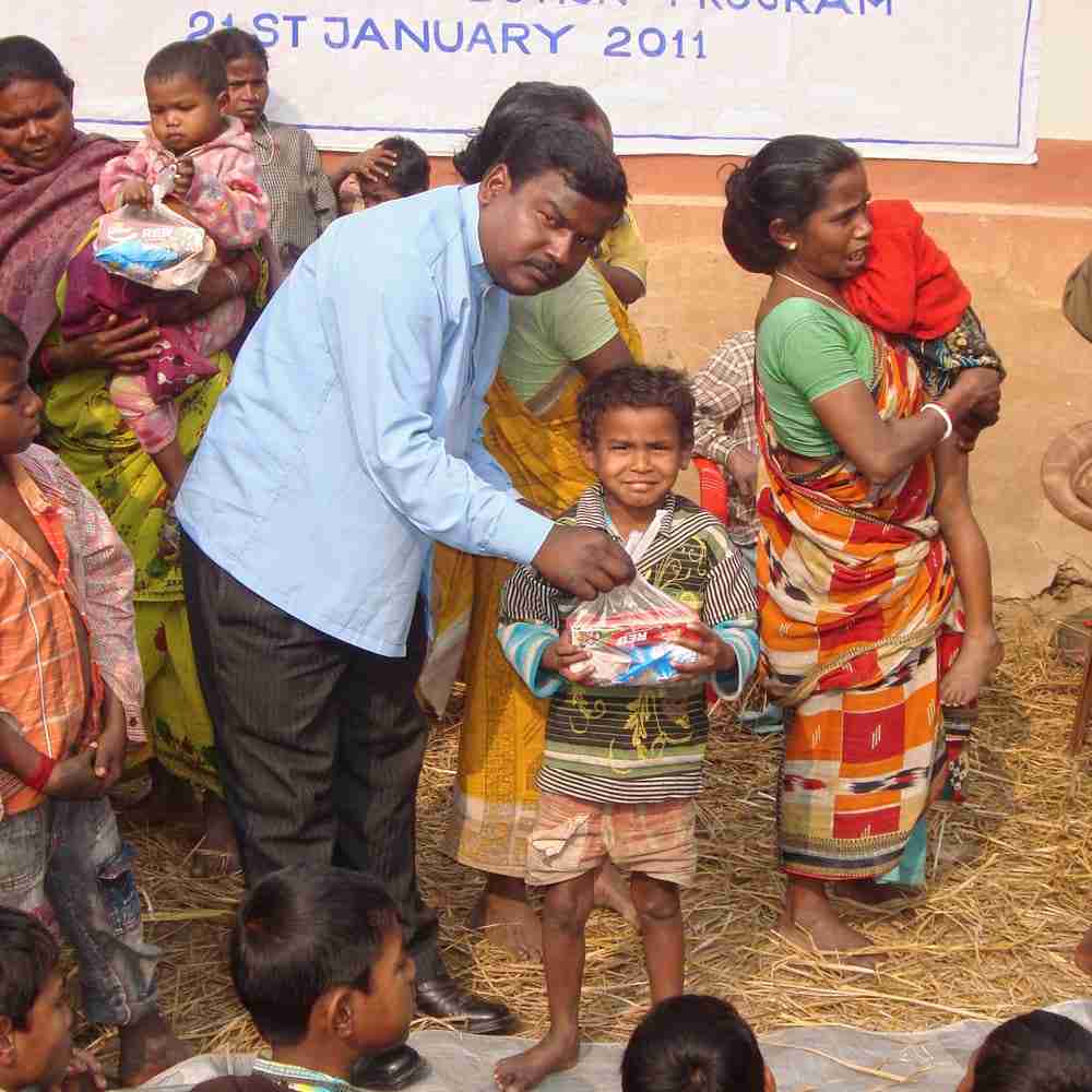 Families receive hygiene kits from GFA gift distribution
