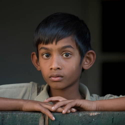 Young boy from Sri Lanka in poverty